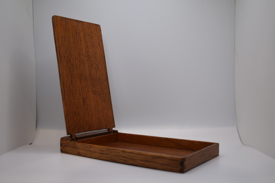 Old Hatch Lid Box